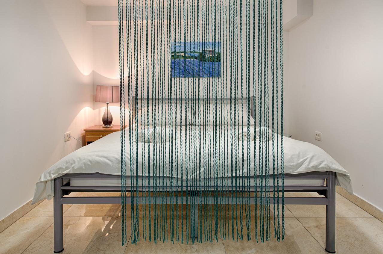 Cezar Luxury Apartment Omiš Dış mekan fotoğraf