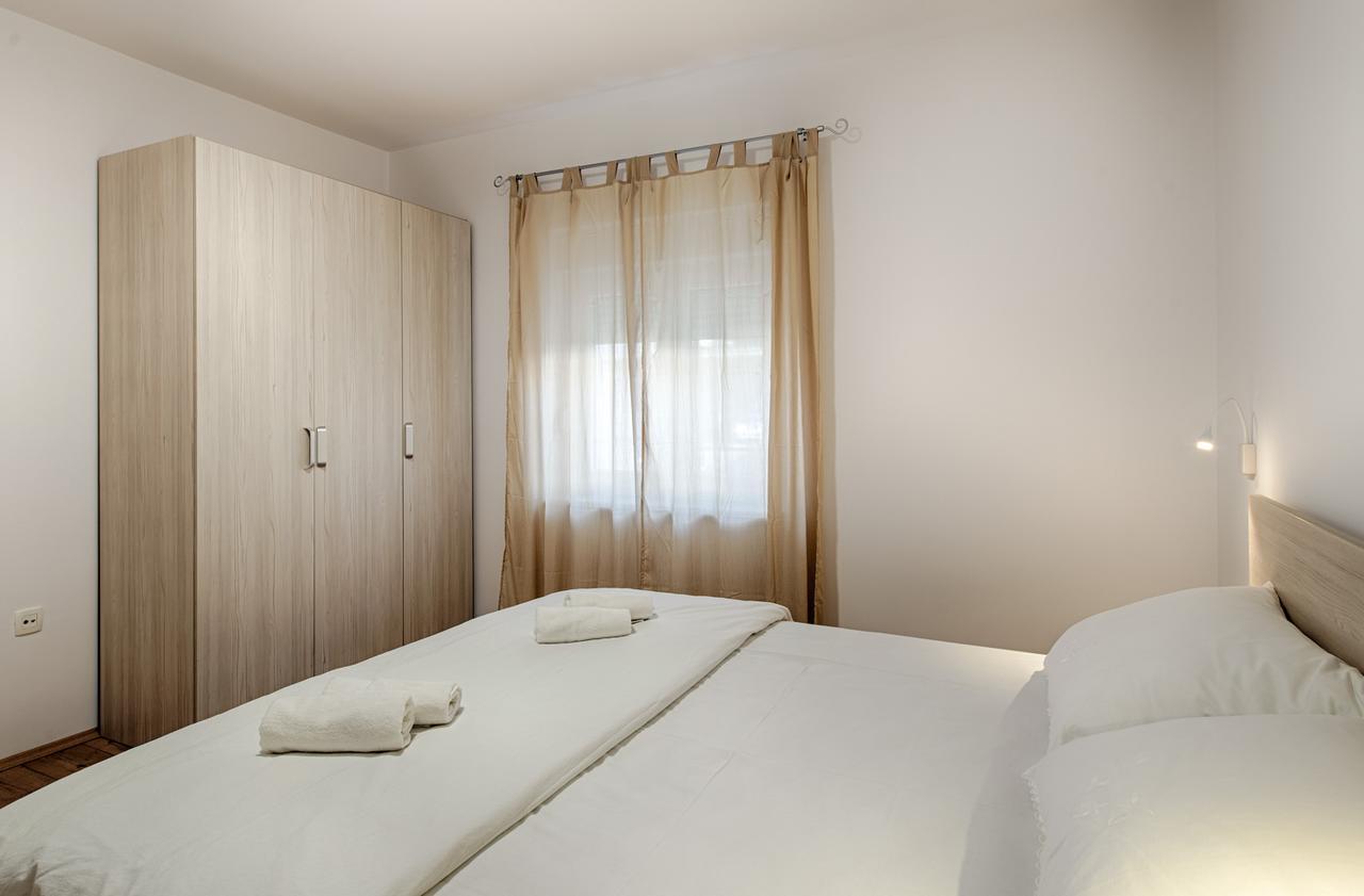 Cezar Luxury Apartment Omiš Dış mekan fotoğraf