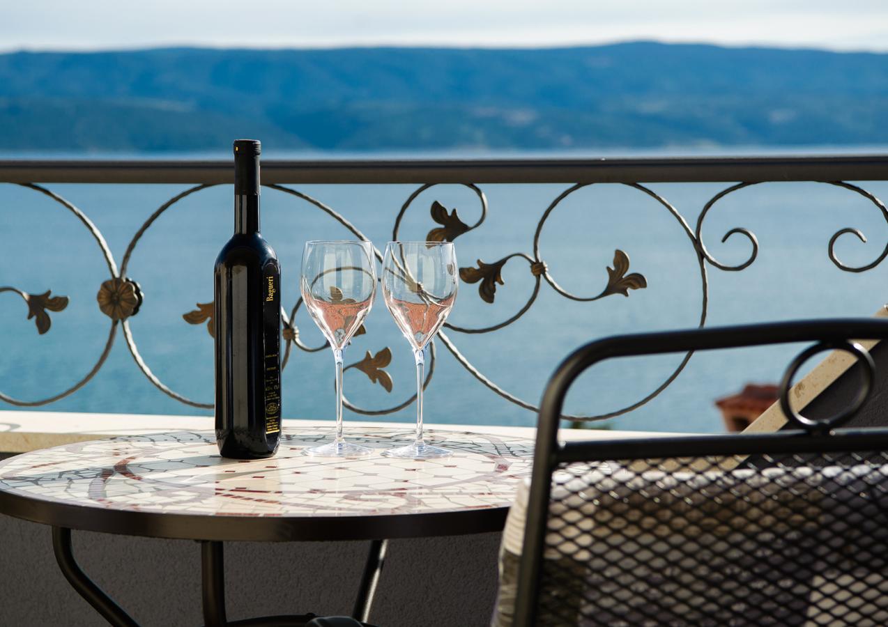 Cezar Luxury Apartment Omiš Dış mekan fotoğraf